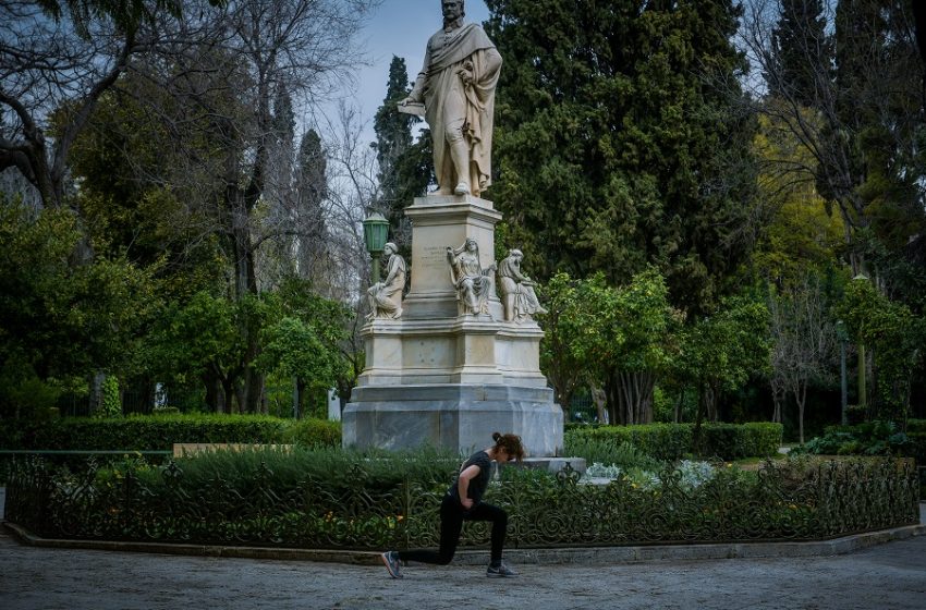  Διαρροές για άμεσες αποφάσεις: Ελεύθερη μετακίνηση από δήμο σε δήμο, κατάργηση sms στο 13033 – Πότε αναμένονται ανακοινώσεις