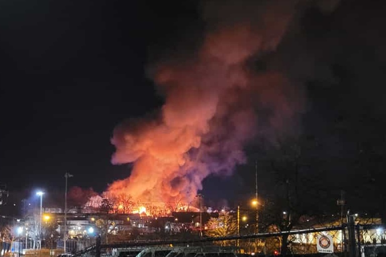  Νέα Υόρκη: Μεγάλη φωτιά σε Οίκο Ευγηρίας