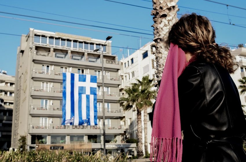  Αποκρυπτογράφηση απαγορεύσεων ενόψει Σαββατοκύριακου: Πώς μπορεί κάποιος να μετακινηθεί ελεύθερα με “sms 6” – Τι ισχύει για τους κωδικούς “2” και “4”