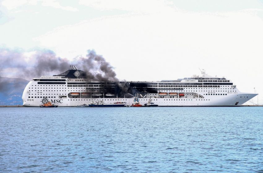  Κέρκυρα: Έσβησε η φωτιά στο κρουαζιερόπλοιο MSC Lirica