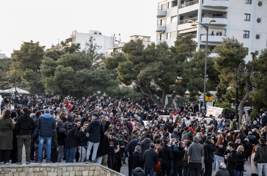  ΣΥΡΙΖΑ: Ο μόνος που ξεσηκώνει πολίτες σε κινητοποιήσεις εν μέσω lockdown, είναι ο κ. Μητσοτάκης και η πολιτική του