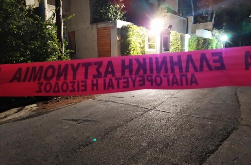  Αστυνομία έξω από το σπίτι του Φουρθιώτη – Έγινε έκρηξη (εικόνες)