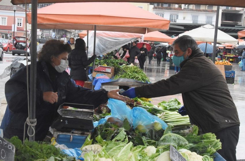  Γεννηματά: Η κυβέρνηση ακυρώνει τον κοινωνικό χαρακτήρα των λαϊκών αγορών