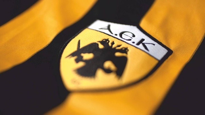  AEK: “Παραιτηθείτε όλοι μέχρι το βράδυ” – Tελεσίγραφο των οπαδών στην ομάδα