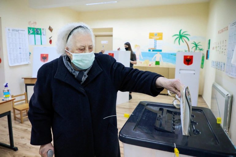  Προηγείται ο Ράμα στα exit poll της Αλβανίας