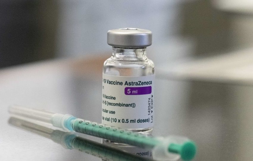  Ολλανδία: Αναστέλλεται η χορήγηση του εμβολίου της AstraZeneca για τους κάτω των 60 ετών