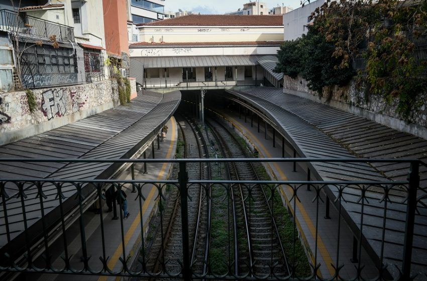  Συναγερμός στον ηλεκτρικό – Άνθρωπος έπεσε στις γραμμές