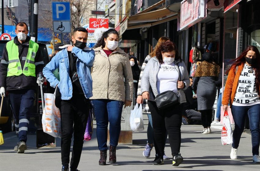  Τουρκία: Ρεκόρ κρουσμάτων και θανάτων από την αρχή της πανδημίας