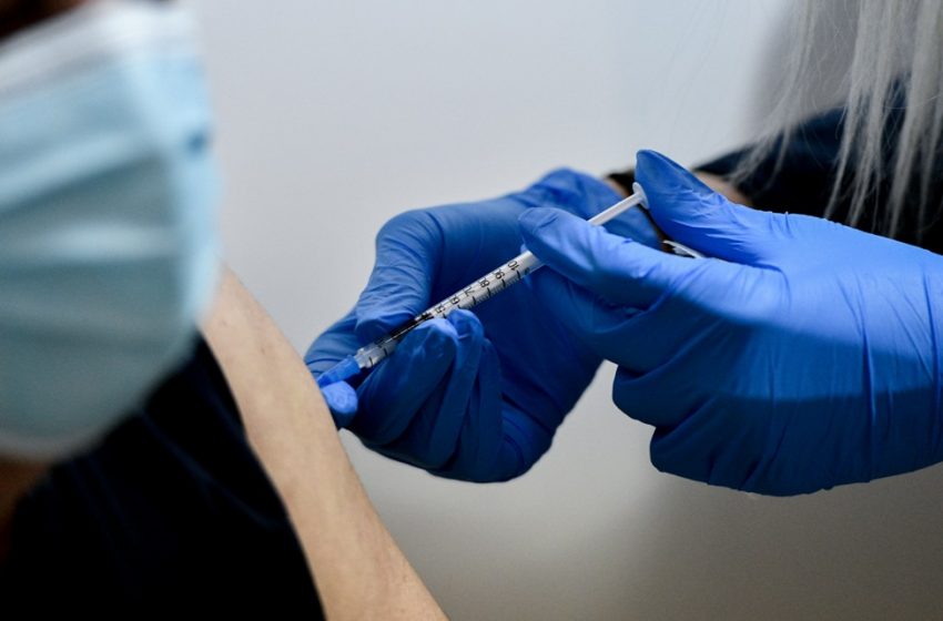  Πελώνη: Η υποχρεωτικότητα του εμβολιασμού δεν θα συνδέεται με απολύσεις