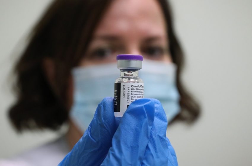  23χρονη έλαβε κατά λάθος έξι δόσεις του εμβολίου Pfizer