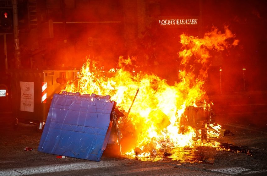  Εμπρησμοί σε κάδους απορριμμάτων τα ξημερώματα στον Εύοσμο