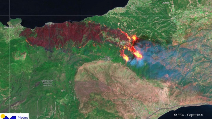  Copernicus: Η μεγάλη φωτιά στην Κορινθία από το διάστημα (εικόνα)