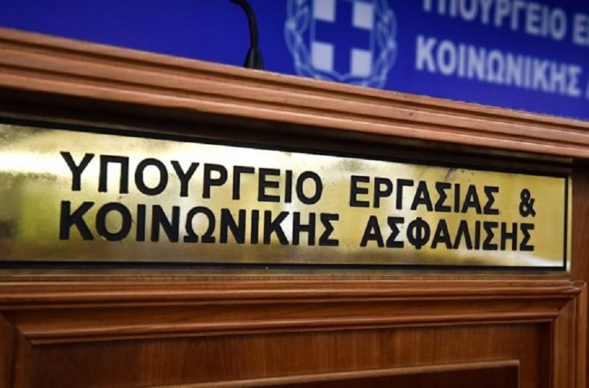  Υπ. Εργασίας: “Ακόμα και τα fake news του ΣΥΡΙΖΑ, έχουν γίνει πια αστεία”