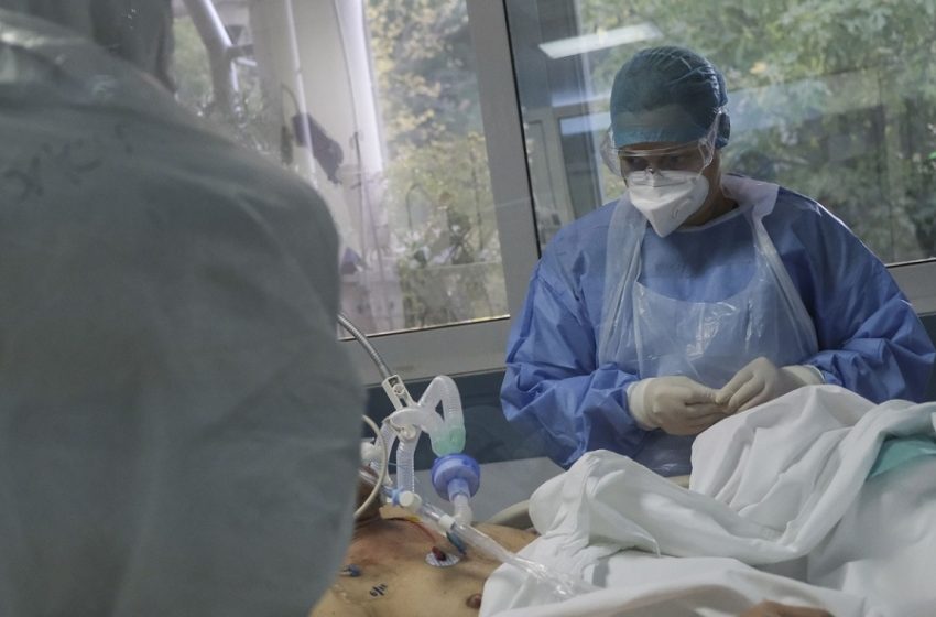  Ο πρώτος θάνατος στην Ελλάδα από θρόμβωση μετά το εμβόλιο της AstraZeneca – Νεκρή 63χρονη στη Μυτιλήνη