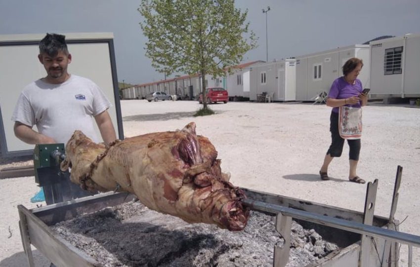  Το Πάσχα στο σεισμόπληκτο Δαμάσι