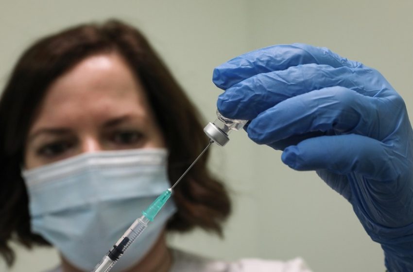  Θρομβώσεις μετά το εμβόλιο: Η ομάδα αίματος που δεν κινδυνεύει – Τι λένε οι επιστήμονες για τα περιστατικά στην Κρήτη