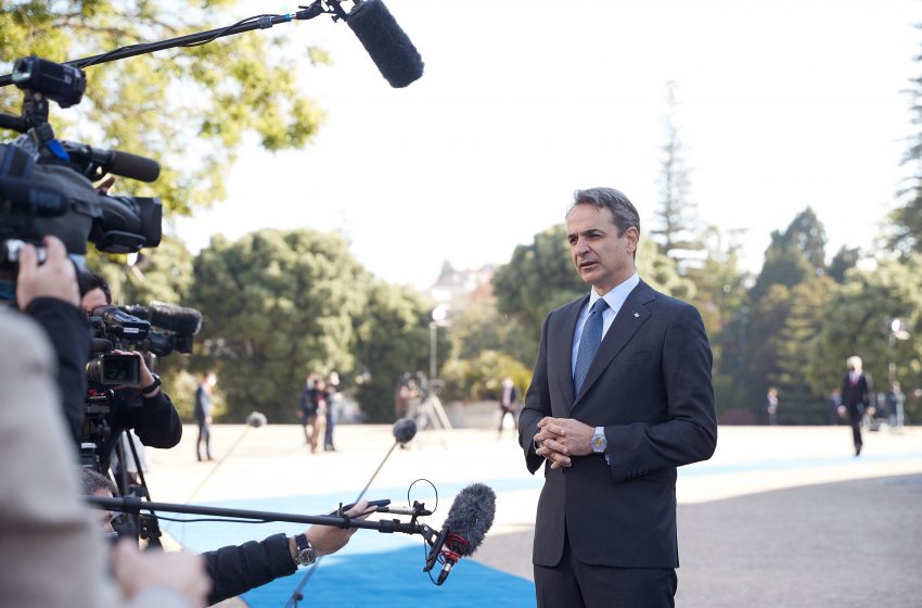  Μητσοτάκης: Στόχος η απρόσκοπτη μετακίνηση ταξιδιωτών το καλοκαίρι