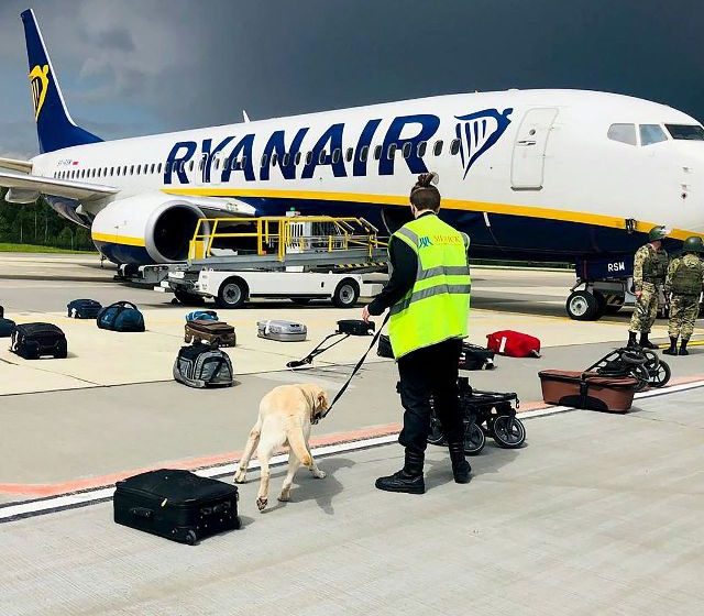  Ryanair: “Eίπαν στον πιλότο αν δεν το κατεβάσεις σε ρίχνουμε” – Η αφήγηση Έλληνα επιβάτη της πτήσης στο Μινσκ