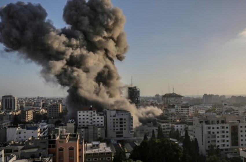  Το Ισραήλ κλιμακώνει τις επιδρομές στη Λωρίδα της Γάζας – 17 παιδιά ανάμεσα στους 67 νεκρούς