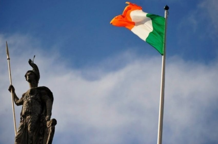  Η Ιρλανδία αίρει από το Σάββατο σχεδόν όλα τα περιοριστικά μέτρα