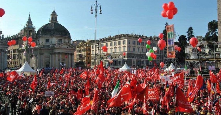  Παράταση της προστασίας εργαζομένων έναντι απολύσεων ζητούν τα ιταλικά συνδικάτα