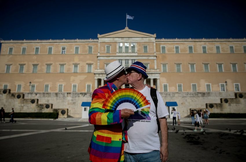  Στροφή Μητσοτάκη για τους ΛΟΑΤΚΙ μετά την πρόταση ΣΥΡΙΖΑ- Ο ρόλος Σισιλιάνου και Μπογδάνου- Οι αντιδράσεις της σκληρής δεξιάς-Το παρασκήνιο