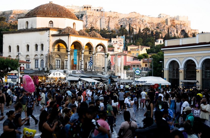  Παρενέργειες, μεταλλάξεις, εμβολιασμός, μονοκλωνικά – Ο καθηγητής Δ. Κούβελας αναλύει στο libre τα τελευταία δεδομένα