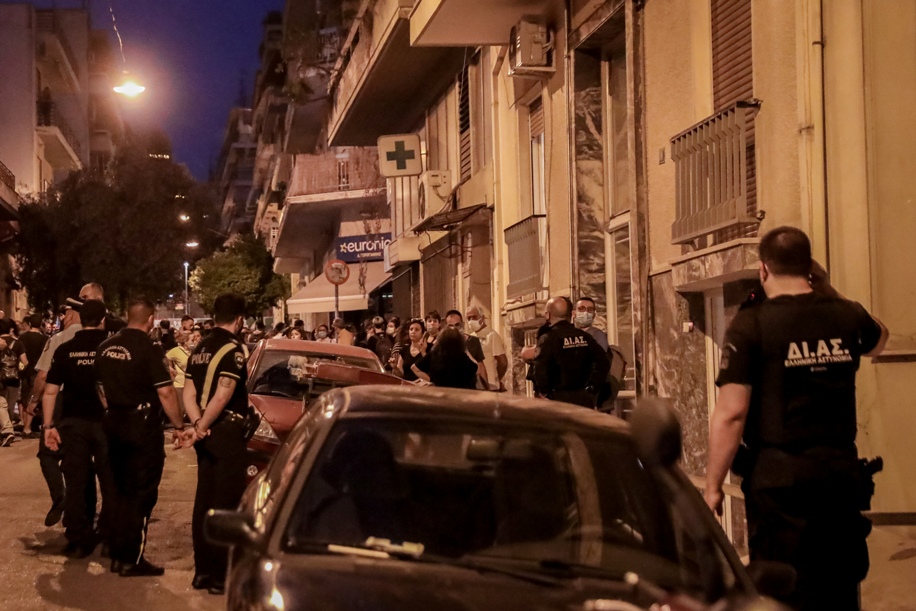 ΠΕΤΡΑΛΩΝΑ 1