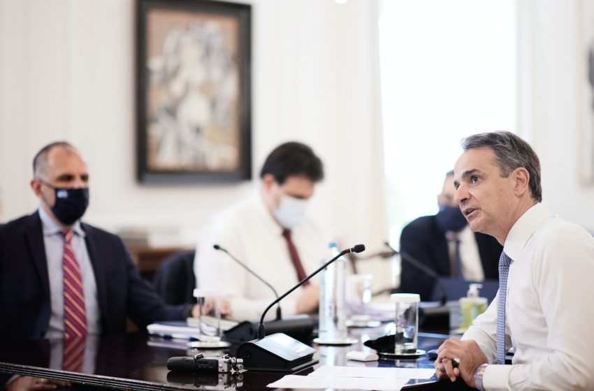  Μητσοτάκης: Τρεις κομβικές πρωτοβουλίες – Νέο σχολείο, μεταρρύθμιση επικουρικής ασφάλισης και αναδιοργάνωση της ΕΛ.ΑΣ