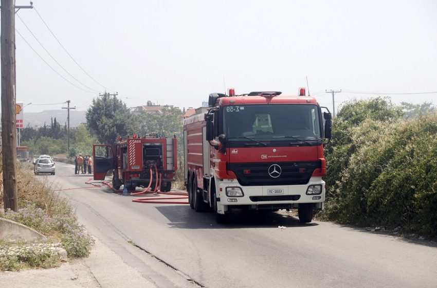  Συναγερμός στην Πάρνηθα: Κεραυνοί προκάλεσαν εστίες πυρκαγιάς