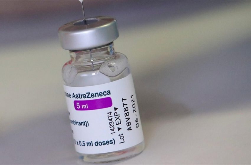  Μετάλλαξη Omicron: H AstraZeneca εξετάζει αν είναι ανθεκτική στο εμβόλιο και το κοκτέιλ αντισωμάτων