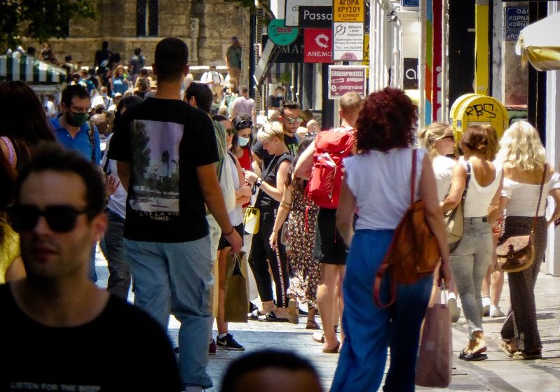  Δραματική προειδοποίηση Λινού, Καπραβέλου: “Πάρτε μέτρα, μεγάλος αριθμός ανεμβολίαστων άνω των 50, δεν θα αντέξει το σύστημα υγείας”