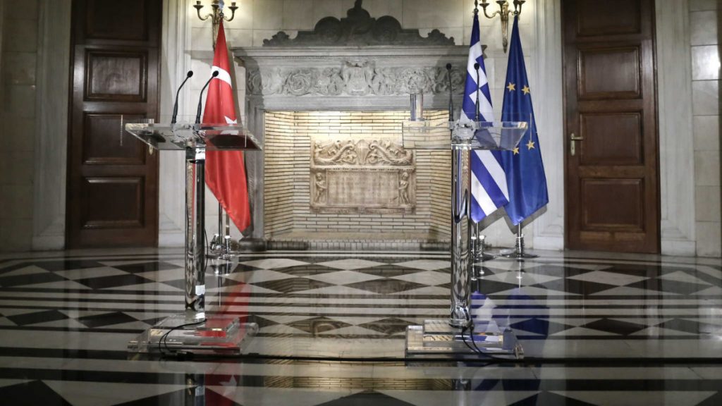 greece turkey flags ellada tourkia it 0206 1 2048x1406 1