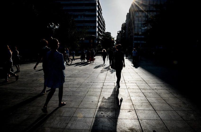  Καυτή πρωτομηνιά: Η χειρότερη μέρα του καύσωνα με αφρικανική σκόνη – Πότε θα αρχίσει προοδευτική πτώση