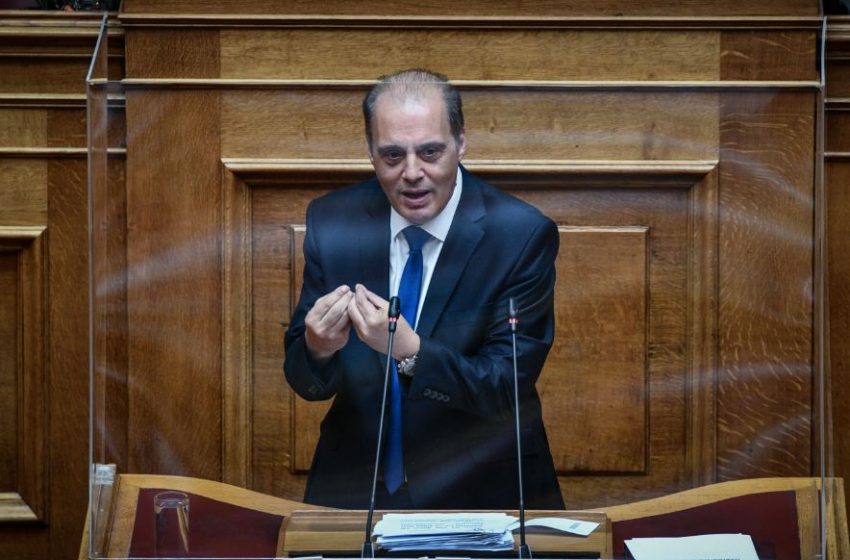  Βελόπουλος : Η ΠτΔ και ο πρωθυπουργός δεν αναφέρθηκαν στις γερμανικές αποζημιώσεις