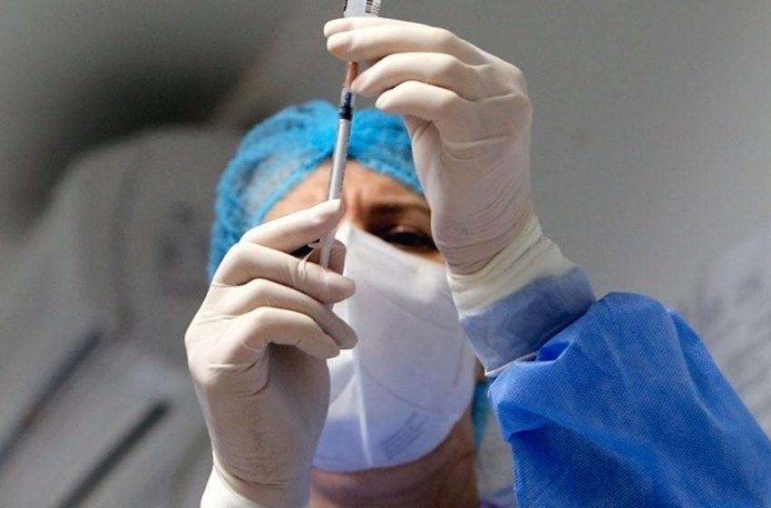  Ιταλία: Νοσοκόμα-αρνήτρια έκανε εμβόλια με άδειες σύριγγες αντί 100-400 ευρώ