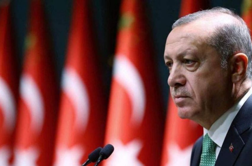  Politico: Ο Ερντογάν σχεδιάζει πόλεμο για να σώσει το τομάρι του – Πόσο μακριά είναι διατεθειμένος να φτάσει