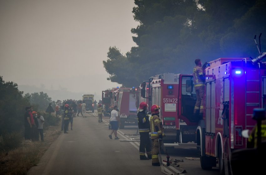  Εύβοια: Νέα φωτιά στην Κάρυστο