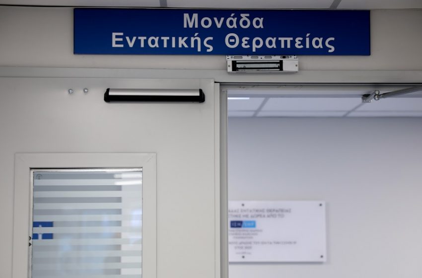  Εφιαλτική πρόβλεψη για 1.000 διασωληνωμένους τα Χριστούγεννα