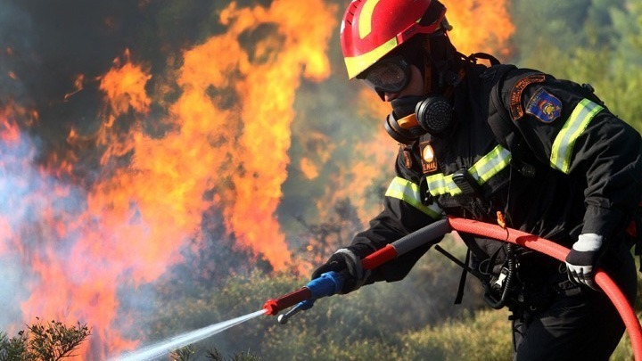  Μεσσηνία: Στην Μεγαλόπολη η φωτιά. Μάχη σε δύο μέτωπα στην Αρκαδία