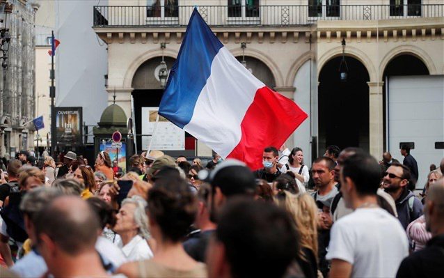  Διαδηλώσεις κατά του πιστοποιητικού εμβολιασμού στη Γαλλία για τέταρτο Σαββατοκύριακο