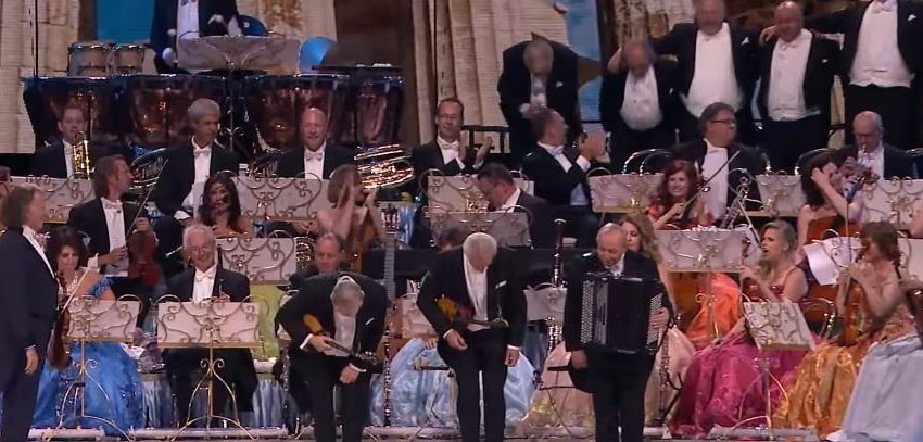  Thank you Mikis: Viral το “αντίο” διάσημου Ολλανδού βιολιστή στον Μίκη (vid)