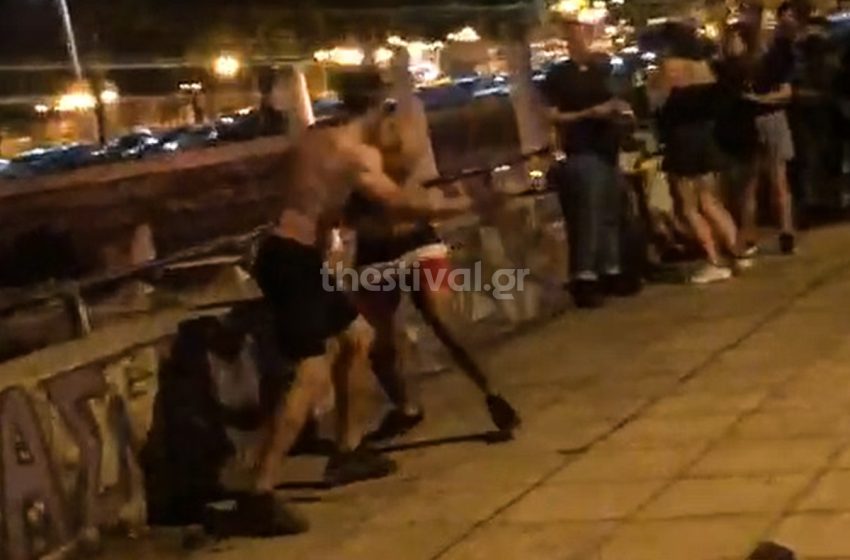  Βίντεο σοκ: Η στιγμή της δολοφονίας του 24χρονου Αλγερινού στη Θεσσαλονίκη (σκληρές εικόνες)