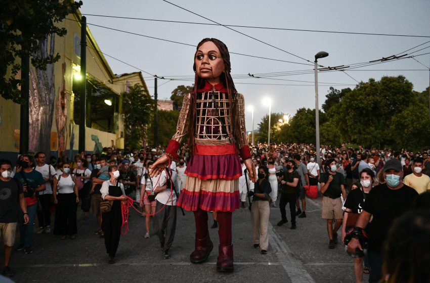  Κλειστός ο σταθμός του μετρό στο Μεταξουργείο – Συγκέντρωση κατά της μικρής “Αμάλ” και αντιρατσιστική διαδήλωση