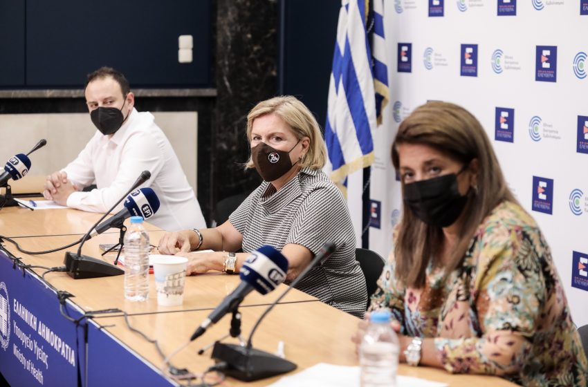  Γκάγκα: Η πανδημία καλπάζει – Παπαευαγγέλου: Είμαστε ψηλά σε νεκρούς-διασωληνώσεις