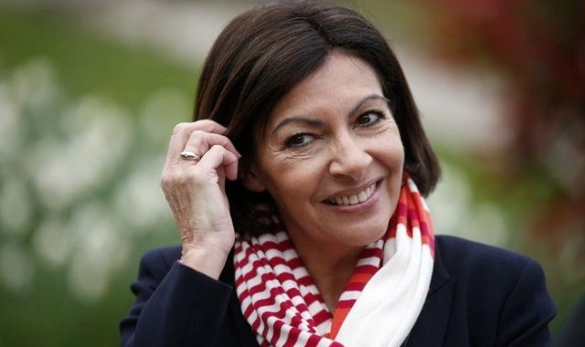 Η δήμαρχος του Παρισιού ανακοίνωσε την υποψηφιότητά της για την προεδρία της Γαλλίας