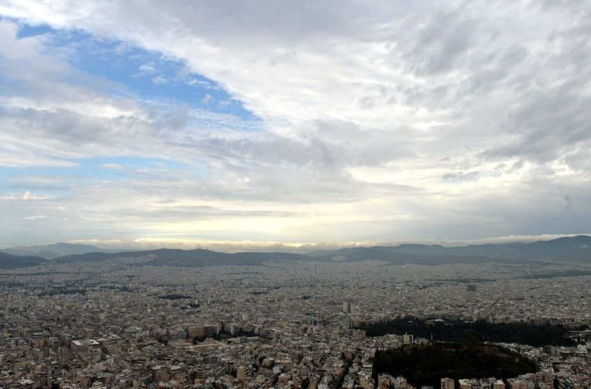  Καιρός: Υποχωρούν σταδιακά οι βροχές, ανεβαίνει η θερμοκρασία το Σάββατο