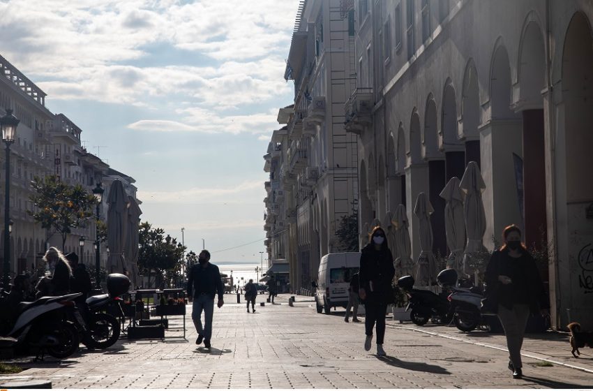  “Deja vu” στη Θεσσαλονίκη: Τρομάζει η εξάπλωση και τα αυξημένα κρούσματα – Οι συναντήσεις Πλεύρη – Γκάγκα θα κρίνουν το lockdown