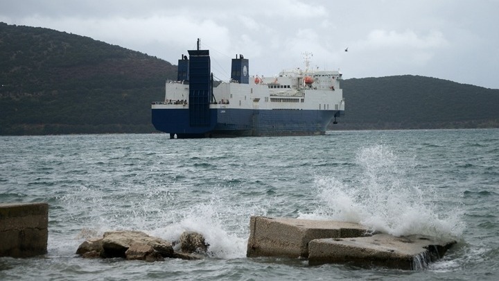  Μικροπροβλήματα σε ακτοπλοϊκά δρομολόγια λόγω ισχυρών ανέμων