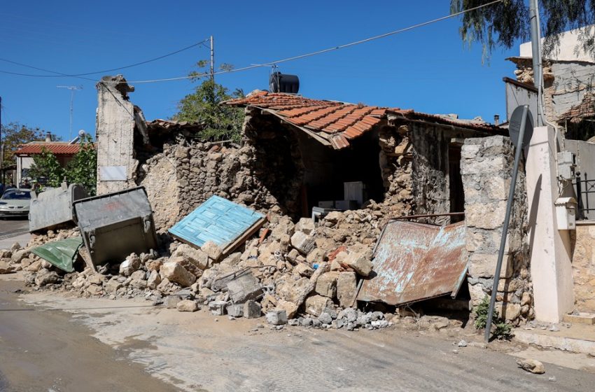  Αρκαλοχώρι: Πήγε να γκρεμίσει ετοιμόρροπο σπίτι από τον σεισμό και σκοτώθηκε
